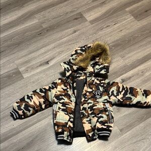 Classic Camouflage Kids Raincoat with Fur Hood